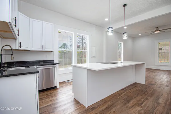 $299,900 | 124 John Williams Road, Jackson, TN 38301