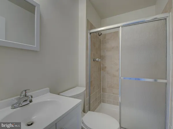 $2,900 | 9867 High Water Court, Burke, VA 22015