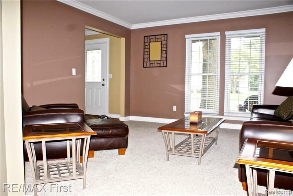 1399 West Fairview Lane Rochester Hills, MI 48306 - Photo 6 of 46