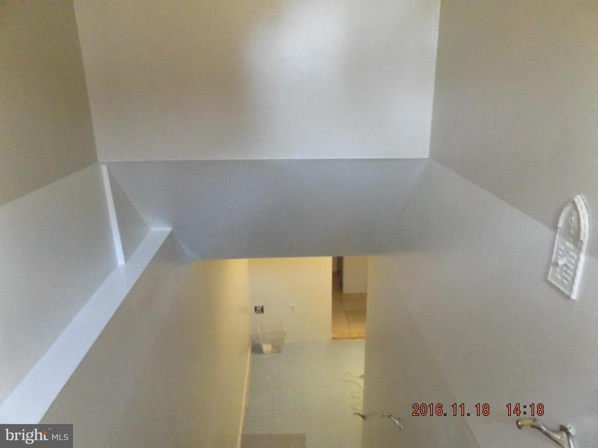6633 Stanton Road Hyattsville, MD 20784 - Photo 16 of 21 Interior (General)