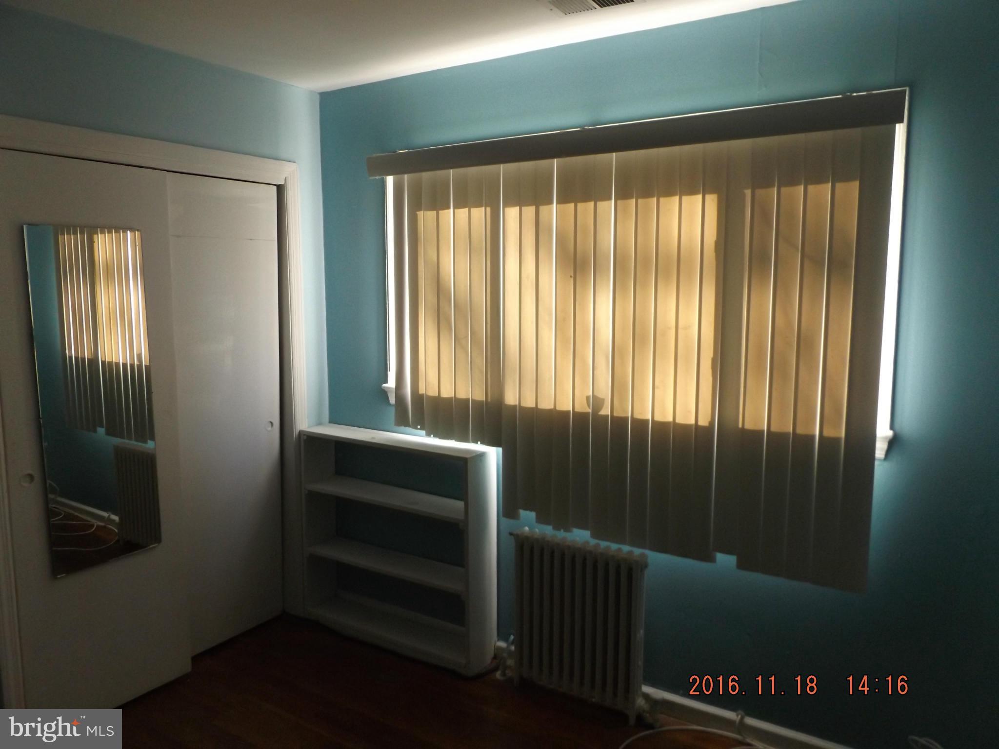 6633 Stanton Road Hyattsville, MD 20784 - Photo 8 of 21 Interior (General)