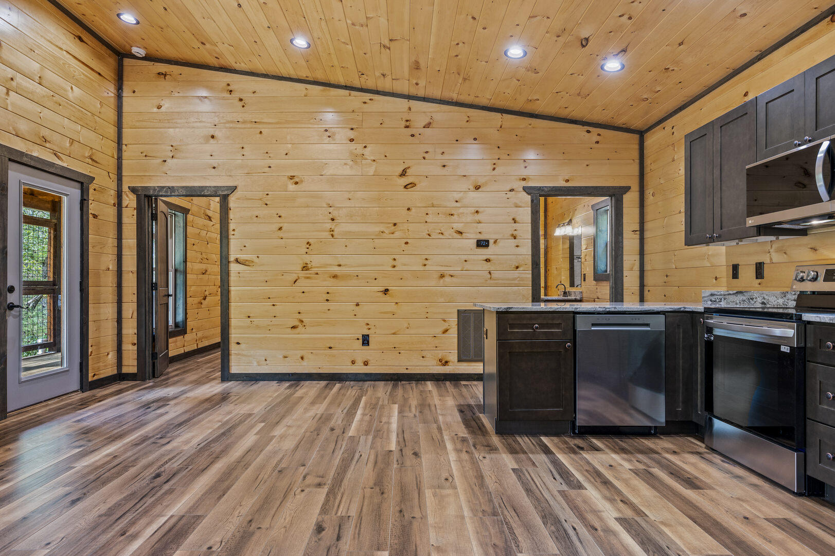 1047 Pleasure Road Sevierville, TN 37876 - Photo 2 of 33 JCM_0954