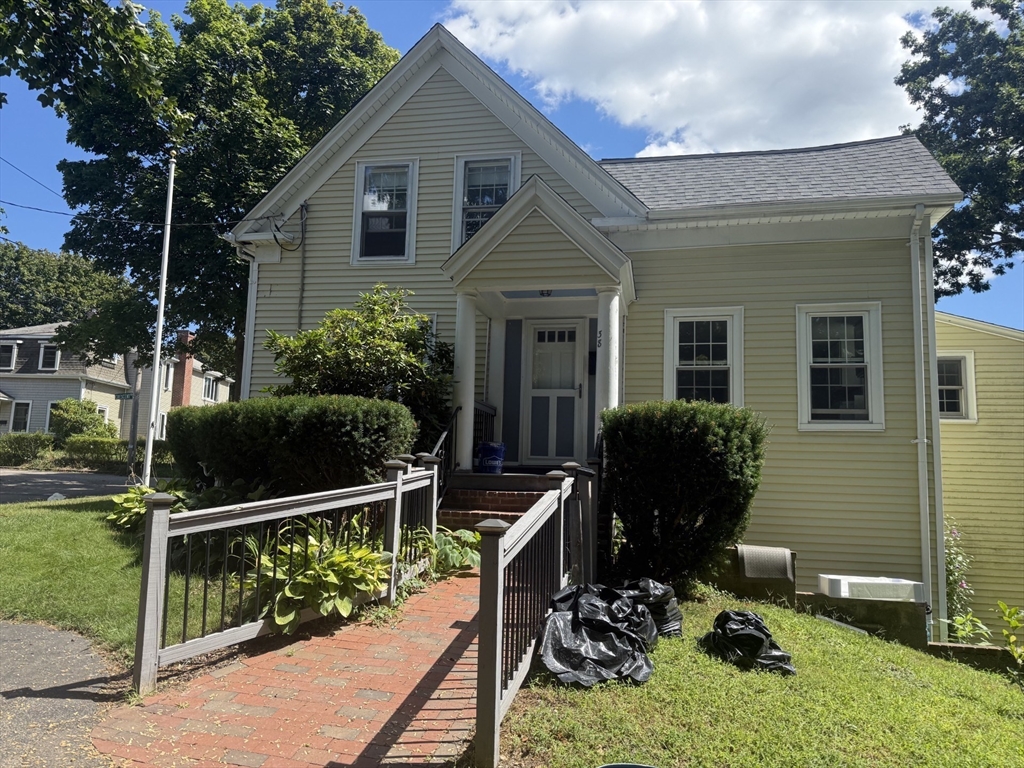 38 Crescent Road, Unit 38 Weymouth, MA 02191 - Photo 1 of 23 Gallery Image 1