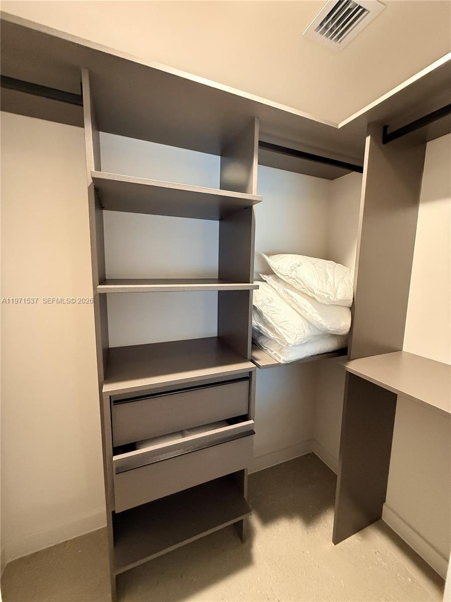 11 Northeast 6th Street, Unit 1905 Miami, FL 33132 - Photo 12 of 19