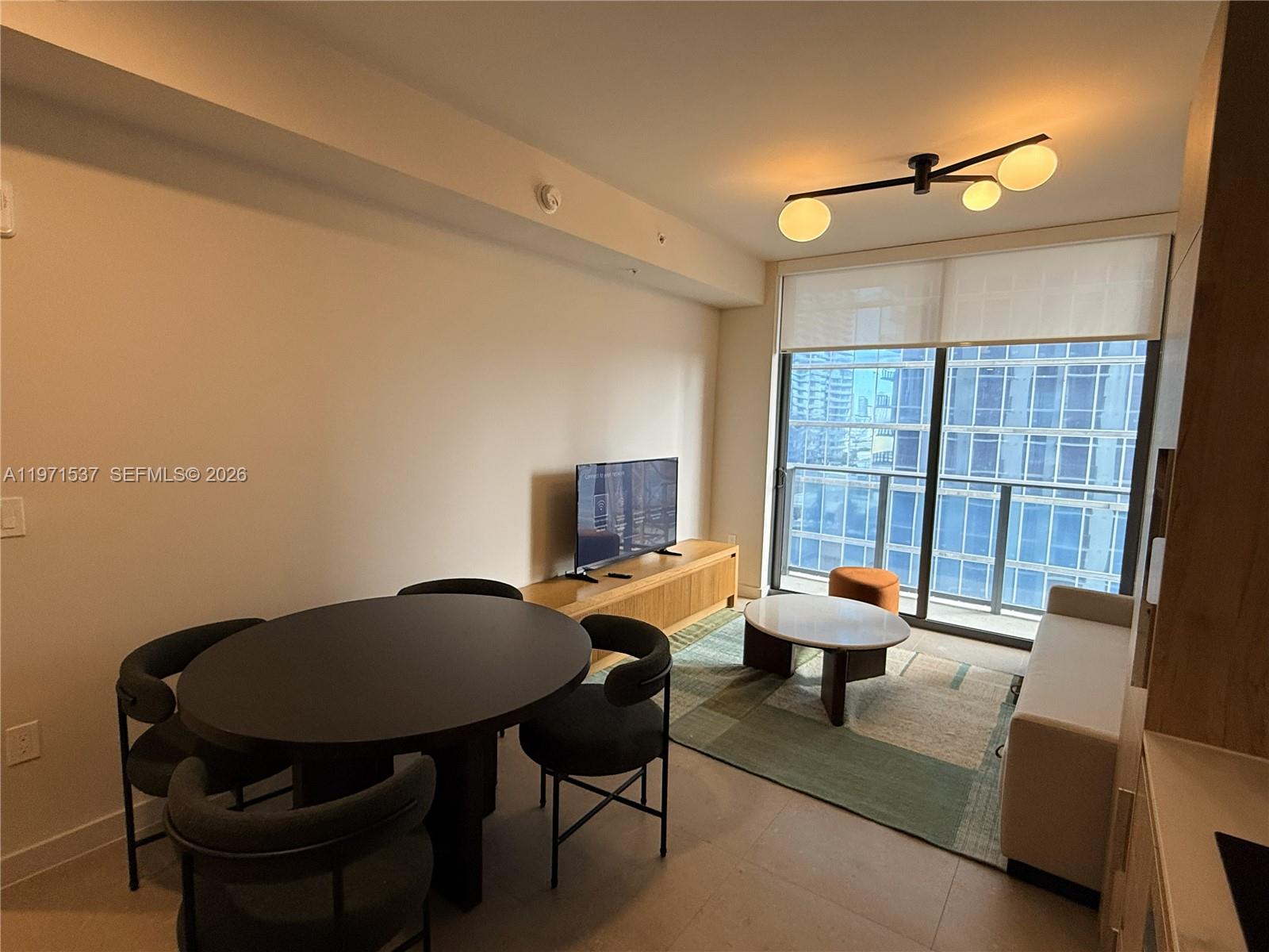 11 Northeast 6th Street, Unit 1905 Miami, FL 33132 - Photo 6 of 19