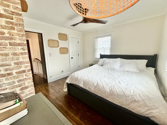 $300,000 | 926 Tappan Street, Woodstock, IL 60098