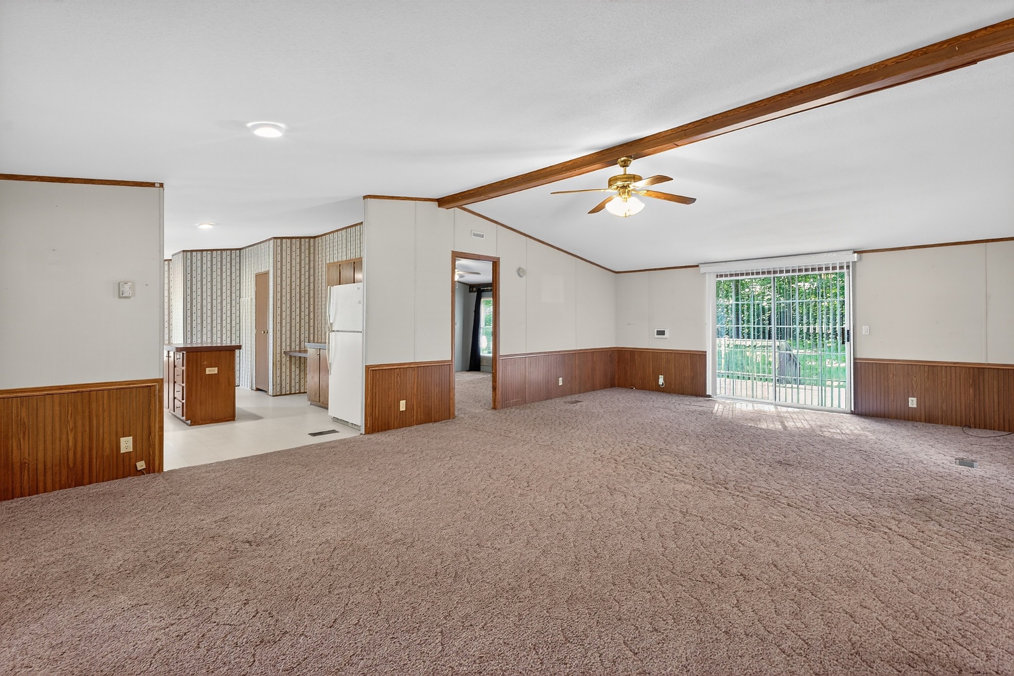 228 Shasteen Ridge Road Lynchburg, TN 37352 - Photo 28 of 53 a furnished livingroom with a window and a couch