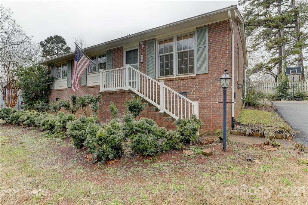 649 Rabun Circle Rock Hill, SC 29730 - Photo 5 of 31 Gallery Image 5