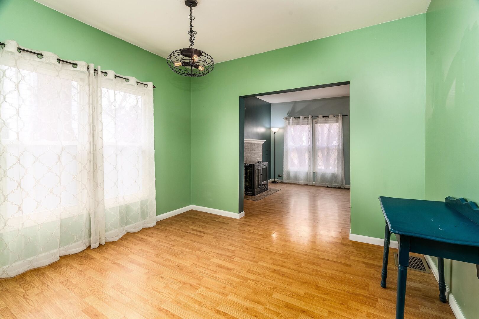 705 North Bridge Street Carbondale, IL 62901 - Photo 11 of 29 a view of a livingroom with wooden floor and a window