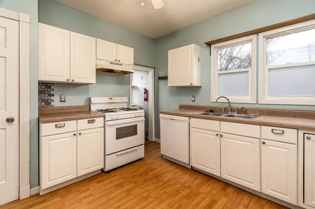 $105,000 | 705 North Bridge Street, Carbondale, IL 62901