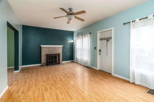 $105,000 | 705 North Bridge Street, Carbondale, IL 62901