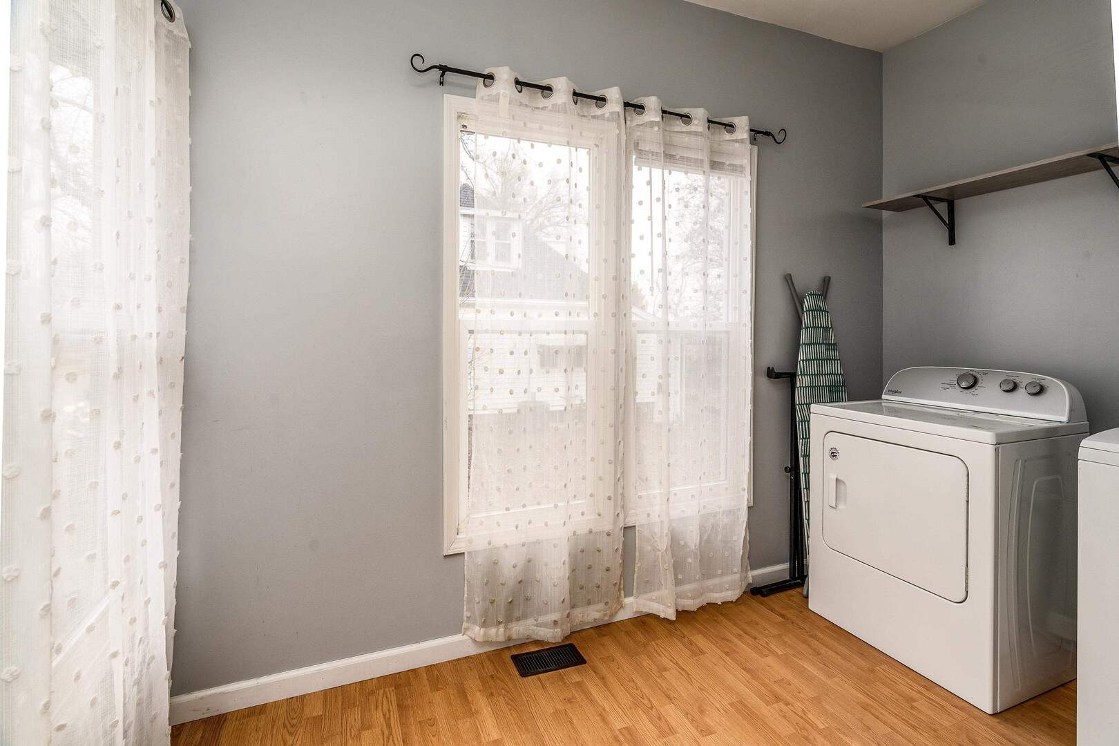705 North Bridge Street Carbondale, IL 62901 - Photo 9 of 29 a view of storage and utility room with washer and dryer