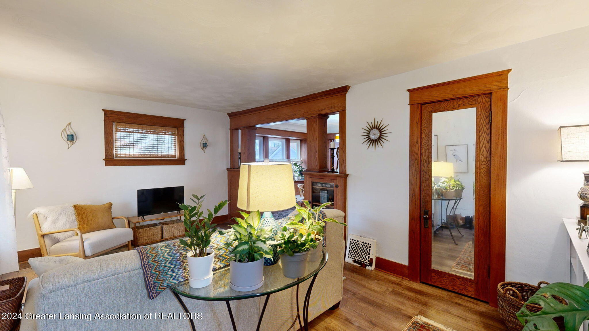 313 Kensington Road Lansing, MI 48910 - Photo 5 of 34 16-web-or-mls-313 Kensington (16)