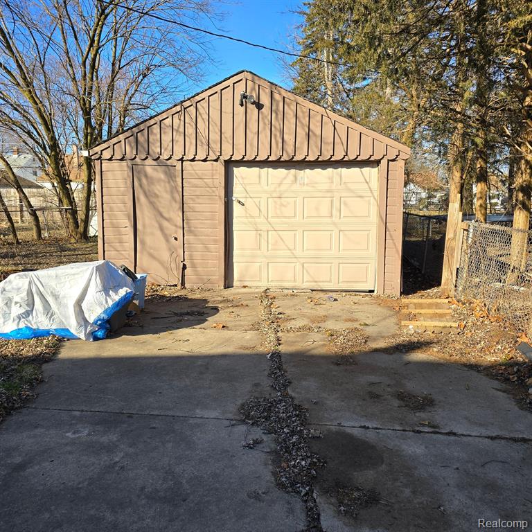 6741 Evergreen Road Detroit, MI 48228 - Photo 20 of 21