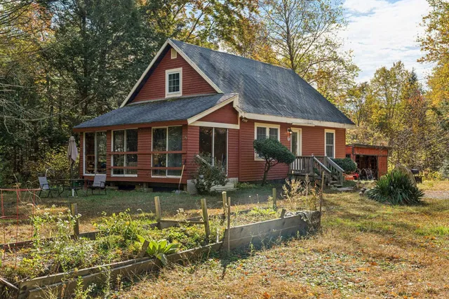 $380,000 | 57 Batchelder Lane, Strafford, NH 03884