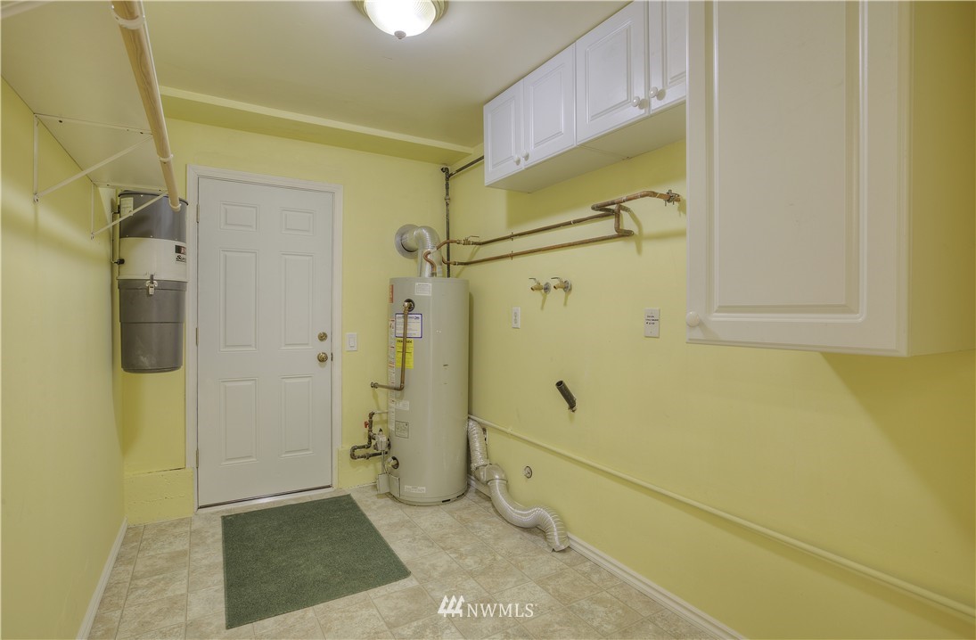 17818 98th Avenue South Renton, WA 98055 - Photo 17 of 23 Gallery Image 17
