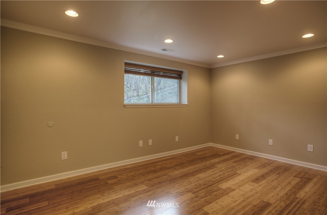 17818 98th Avenue South Renton, WA 98055 - Photo 10 of 23 Gallery Image 10