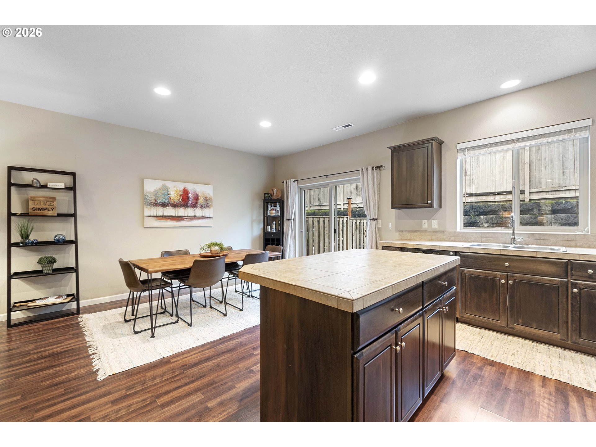 16360 Southeast Pyrite Street Damascus, OR 97089 - Photo 7 of 33