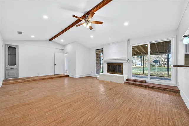 $309,000 | 234 Navajo Trail, Lake Kiowa, TX 76240