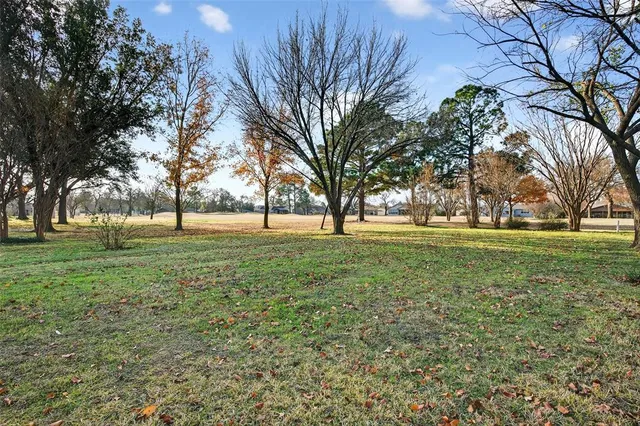 $309,000 | 234 Navajo Trail, Lake Kiowa, TX 76240