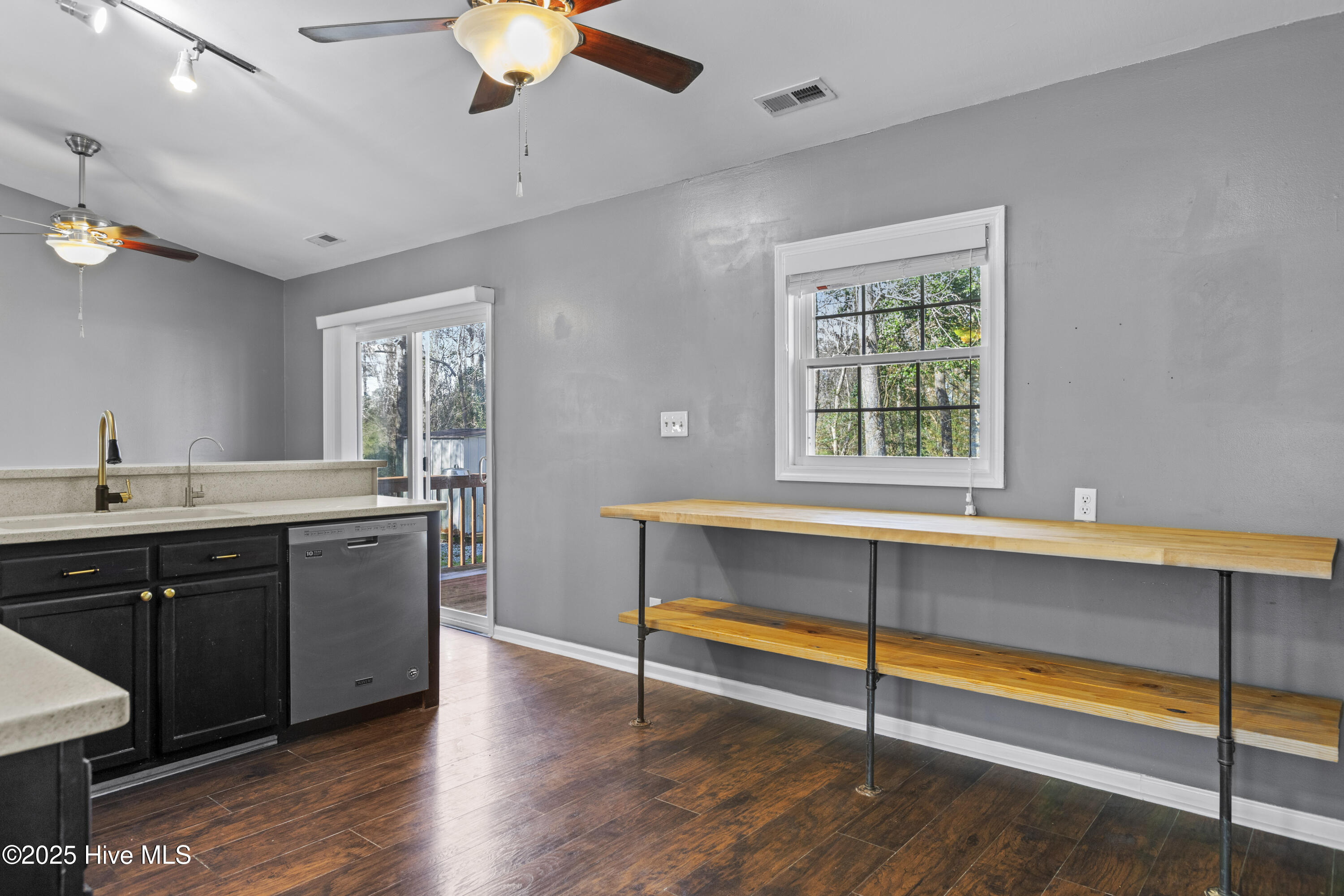 340 Steller Road Jacksonville, NC 28540 - Photo 16 of 43 15