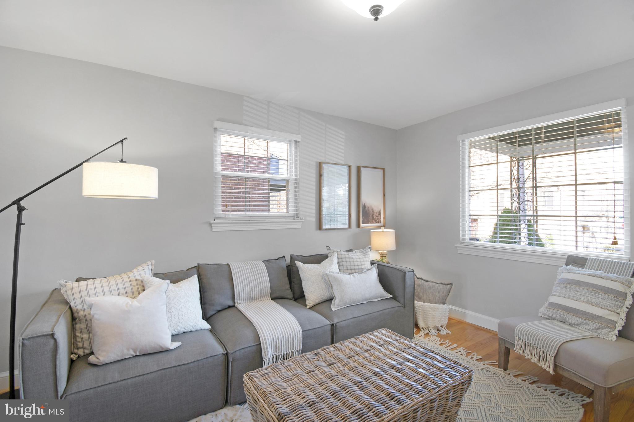 1122 Portner Road Alexandria, VA 22314 - Photo 6 of 34 Gallery Image 6