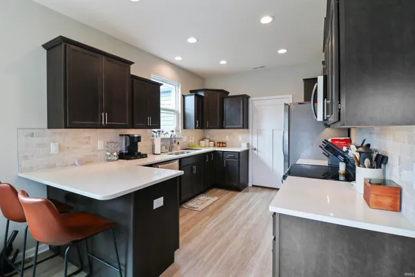 $329,900 | 1814 Southridge Drive, Frankfort, IN 46041