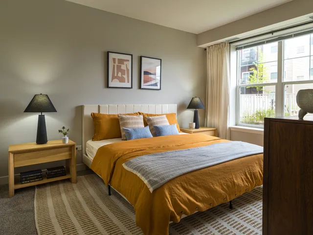 $3,134 | 255 North Addison Avenue, Unit 325, Elmhurst, IL 60126