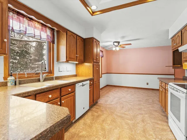 $239,900 | 3356 Cavendish Drive, Rockford, IL 61109