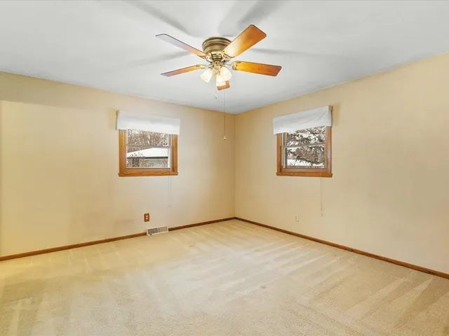 $239,900 | 3356 Cavendish Drive, Rockford, IL 61109