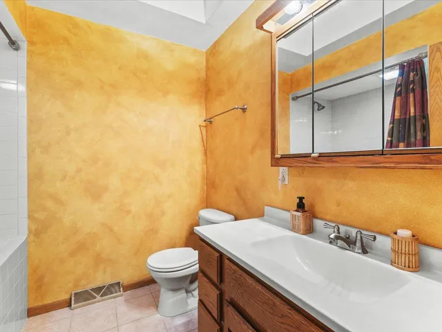 $239,900 | 3356 Cavendish Drive, Rockford, IL 61109