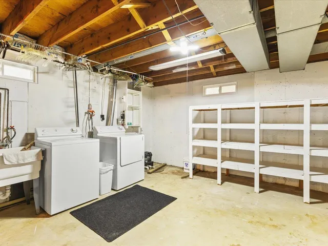 $239,900 | 3356 Cavendish Drive, Rockford, IL 61109