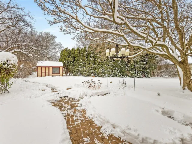 $239,900 | 3356 Cavendish Drive, Rockford, IL 61109