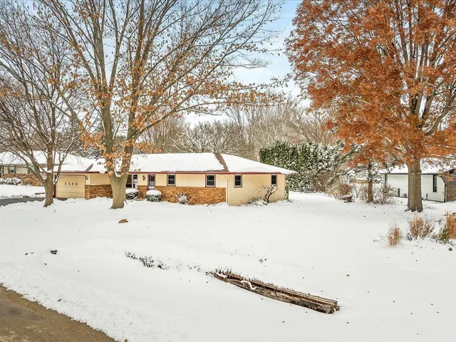 $239,900 | 3356 Cavendish Drive, Rockford, IL 61109