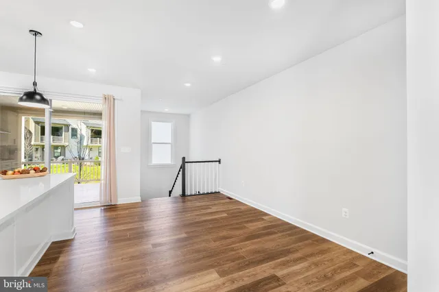 $760,000 | 7217 Mainstream Way, Columbia, MD 21044