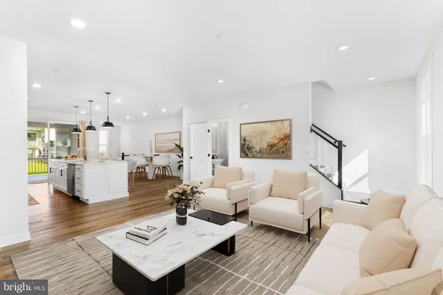 $760,000 | 7217 Mainstream Way, Columbia, MD 21044