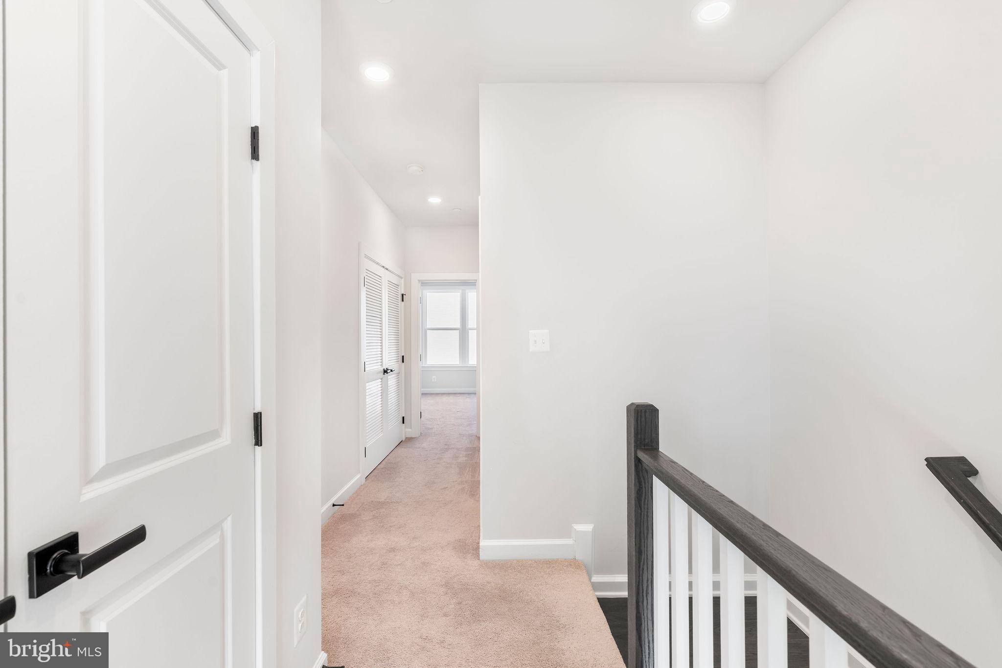 7217 Mainstream Way Columbia, MD 21044 - Photo 29 of 47 Upper Level Hallway