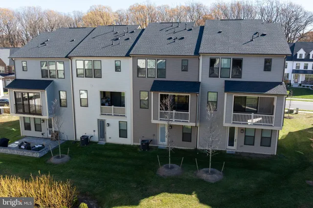 $760,000 | 7217 Mainstream Way, Columbia, MD 21044