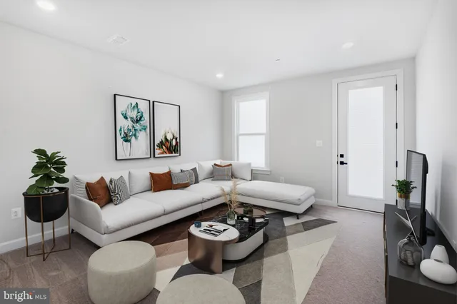 $760,000 | 7217 Mainstream Way, Columbia, MD 21044