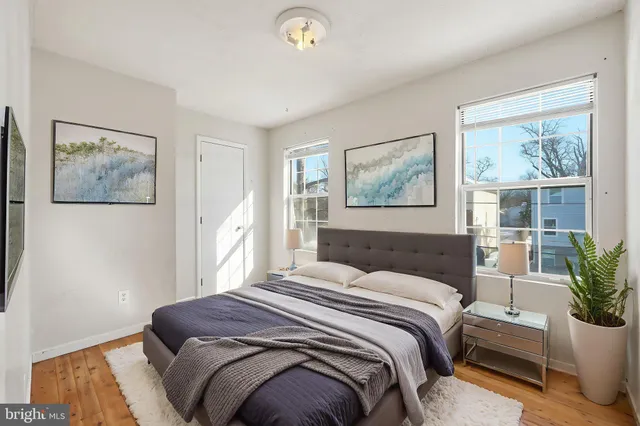 $295,000 | 5808 Burgundy Street, Capitol Heights, MD 20743