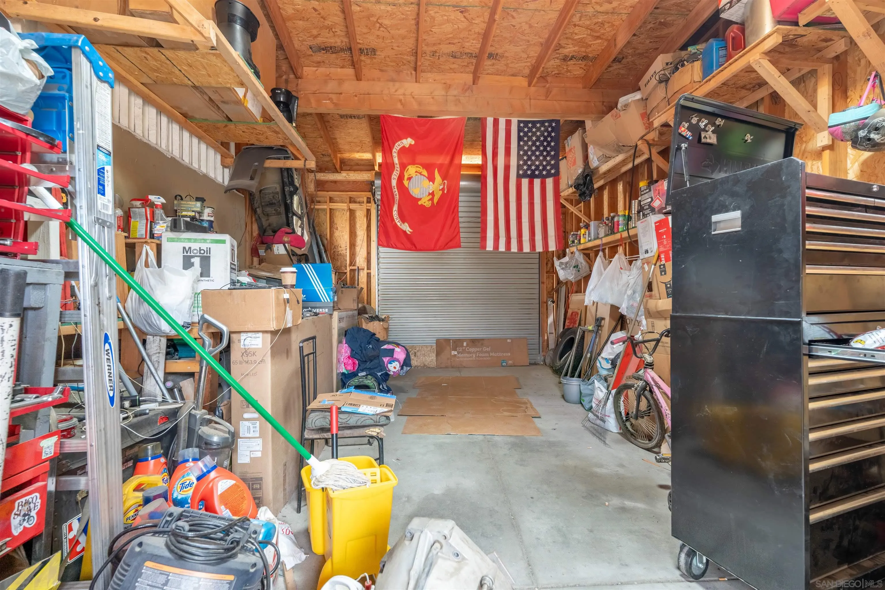 28587 Goetz Road Canyon Lake, CA 92587 - Photo 16 of 24