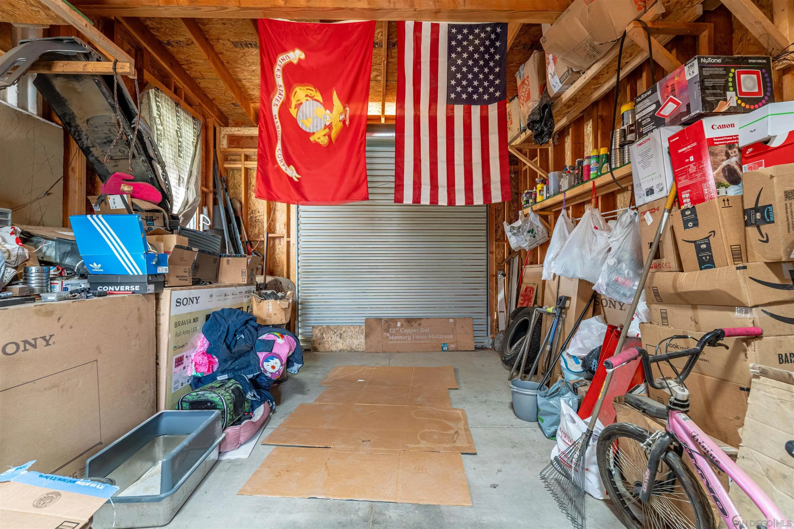 28587 Goetz Road Canyon Lake, CA 92587 - Photo 18 of 24