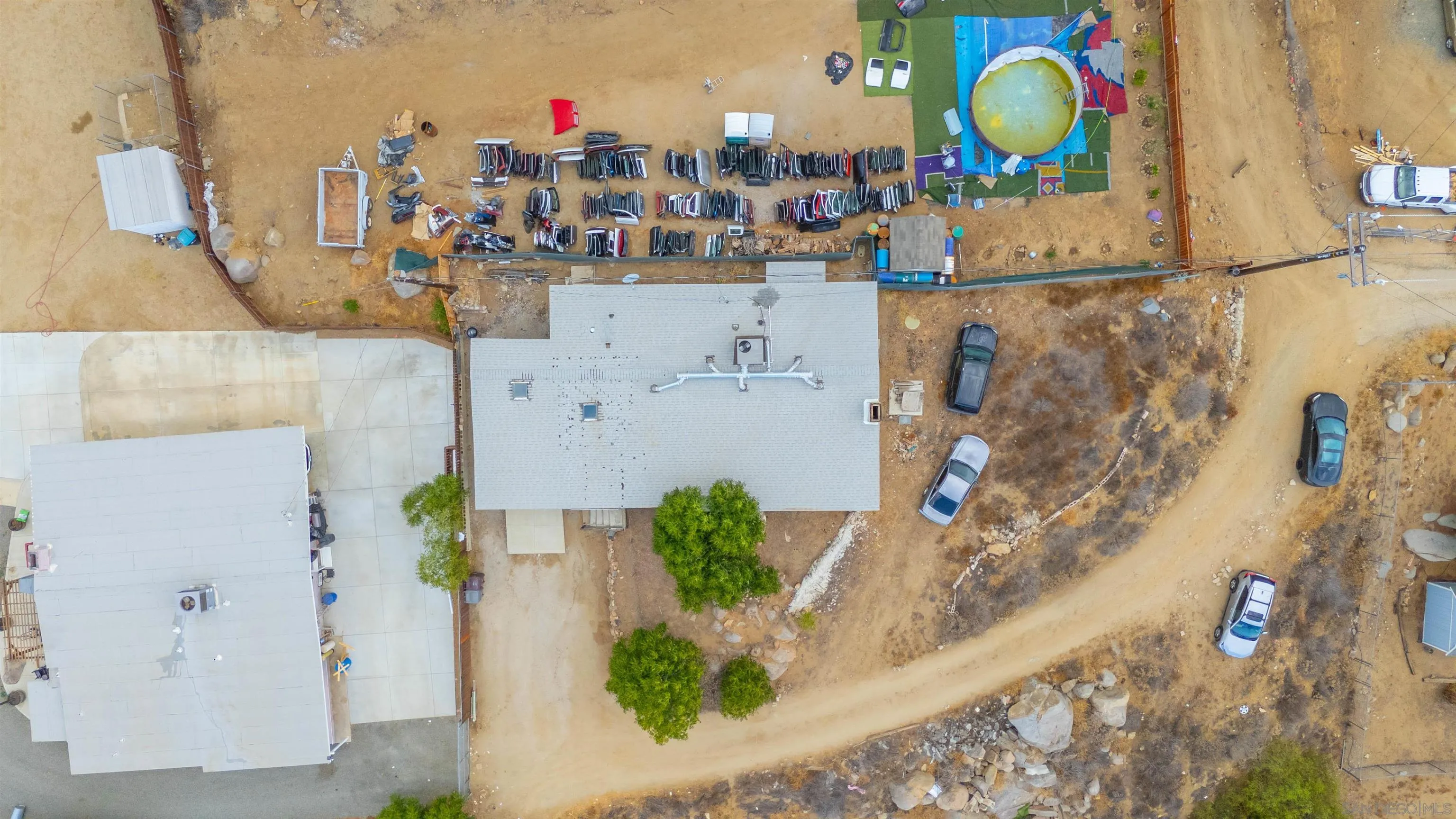 28587 Goetz Road Canyon Lake, CA 92587 - Photo 4 of 24 a picture of a bathroom with a sink