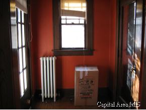 405 South Walnut Street Springfield, IL 62704 - Photo 2 of 5