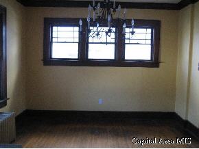 405 South Walnut Street Springfield, IL 62704 - Photo 4 of 5