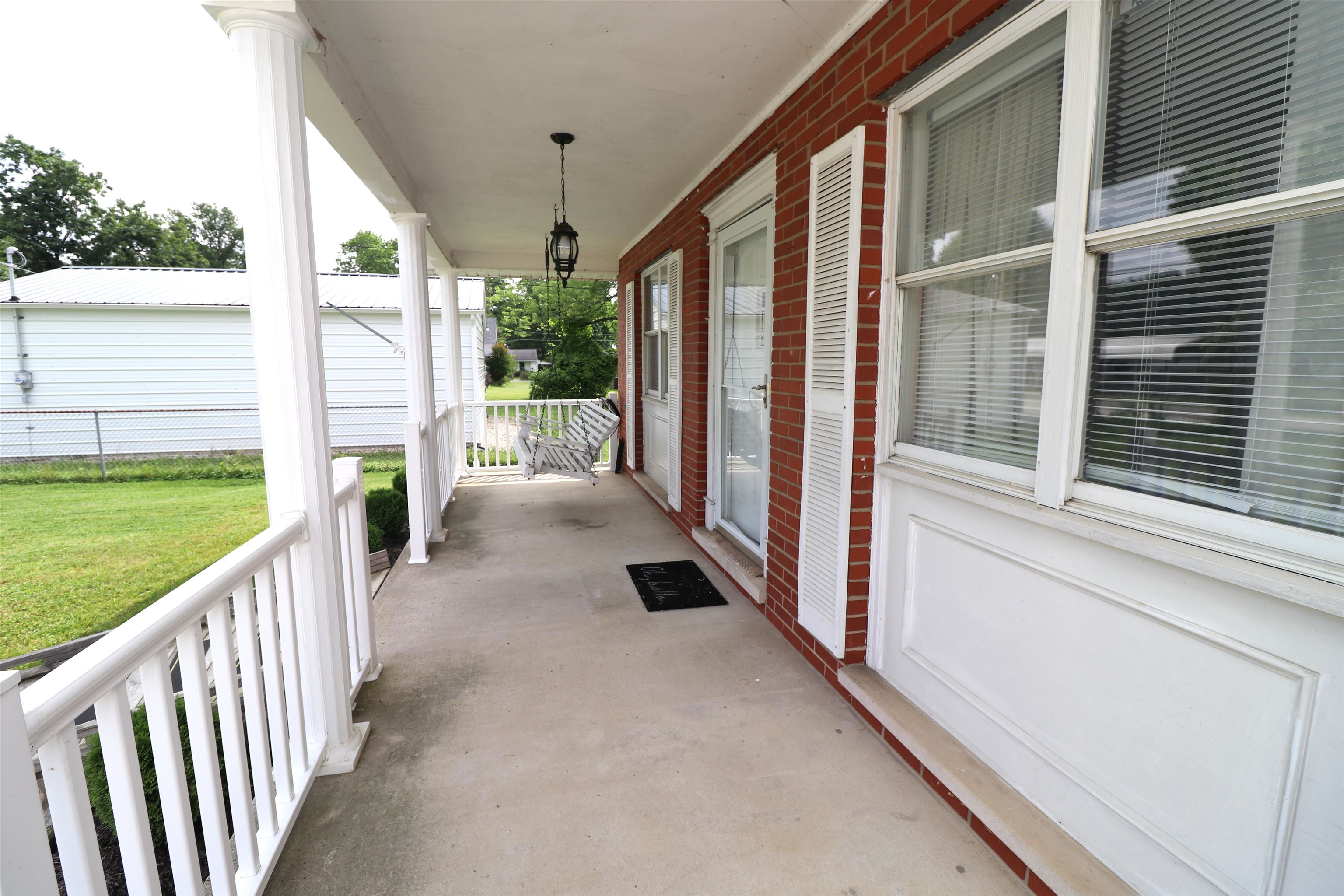 6266 Aracoma Road Huntington, WV 25705 - Photo 2 of 14 Gallery Image 2