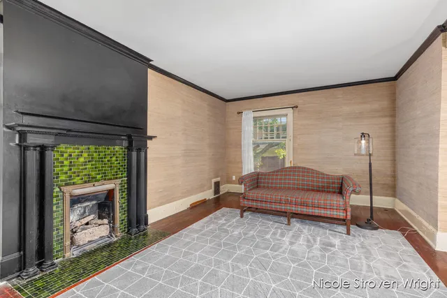 $897,500 | 400 Fulton Street East, Grand Rapids, MI 49503