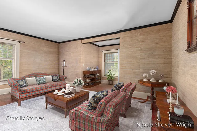 $897,500 | 400 Fulton Street East, Grand Rapids, MI 49503