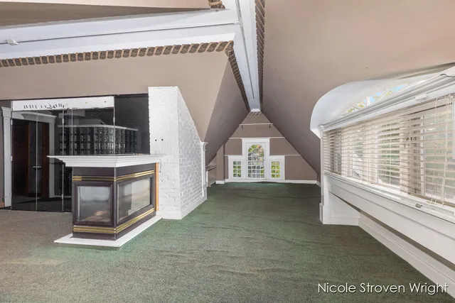 $897,500 | 400 Fulton Street East, Grand Rapids, MI 49503