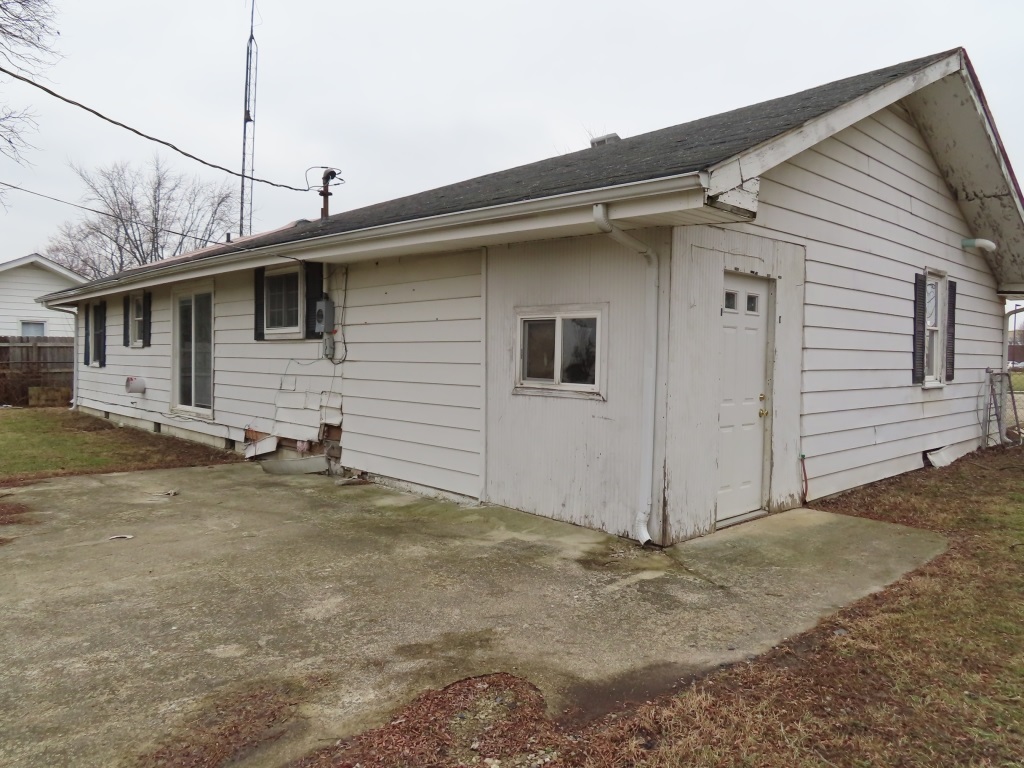 3405 North Allison Road Muncie, IN 47304 - Photo 8 of 20 Gallery Image 8